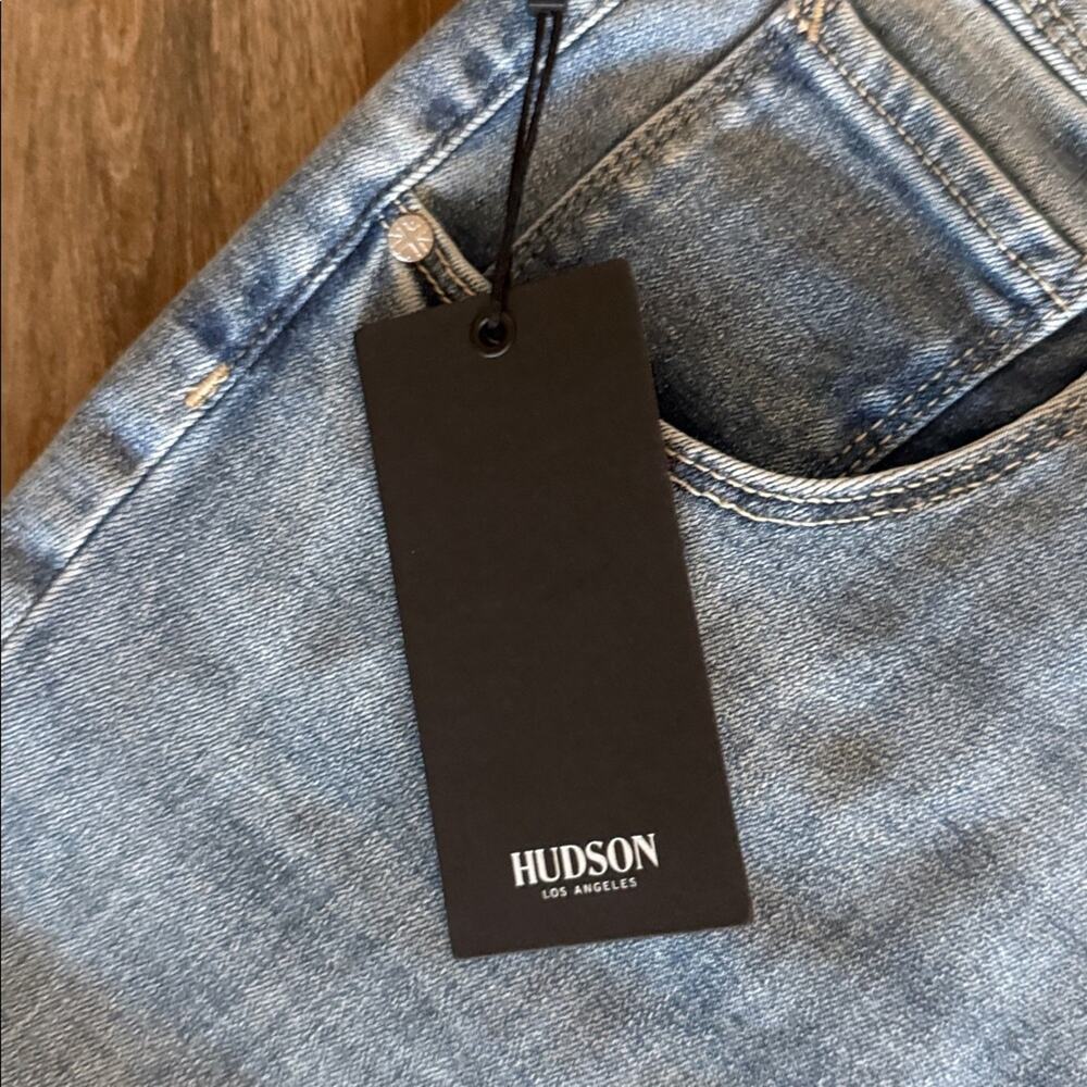 NWT Hudson Jeans Light Blue Straight Leg Women's Jeans - Picture 2 of 7